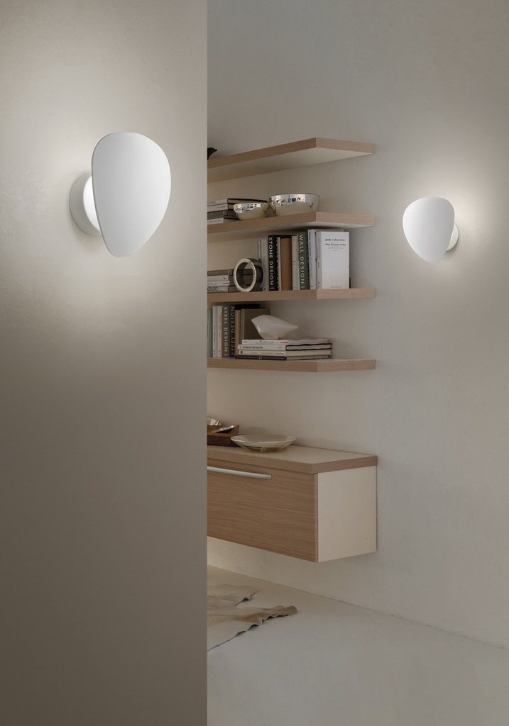 PLETTRO WALL