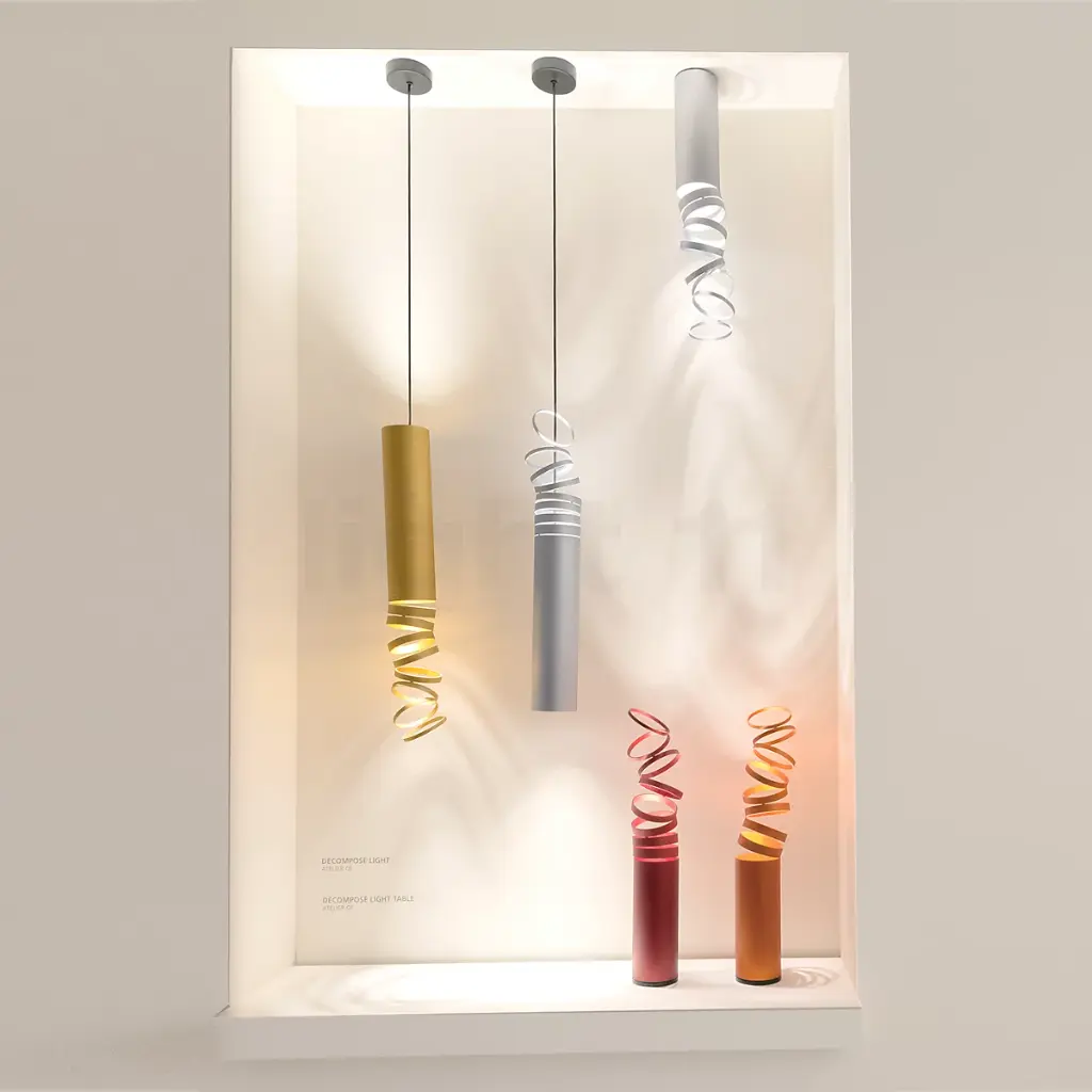 DECOMPOSE LIGHT